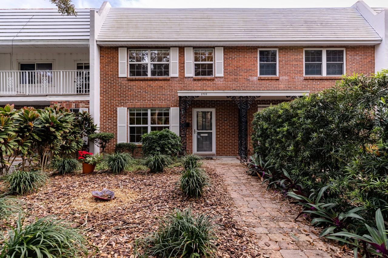 2722 Cardinal Drive - Photo 2 of 38