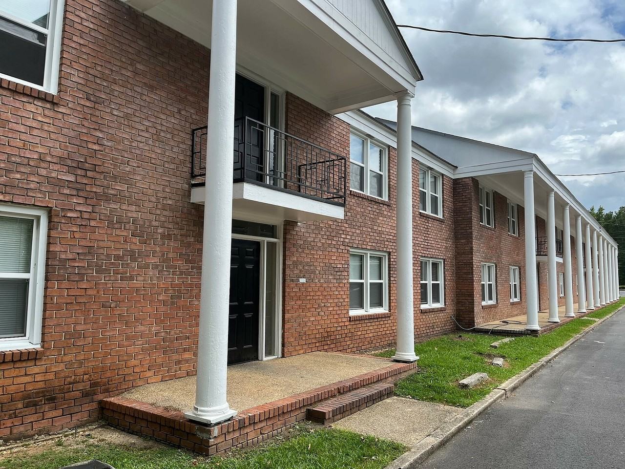 Magnolia Place Apartments - Photo 6 of 10