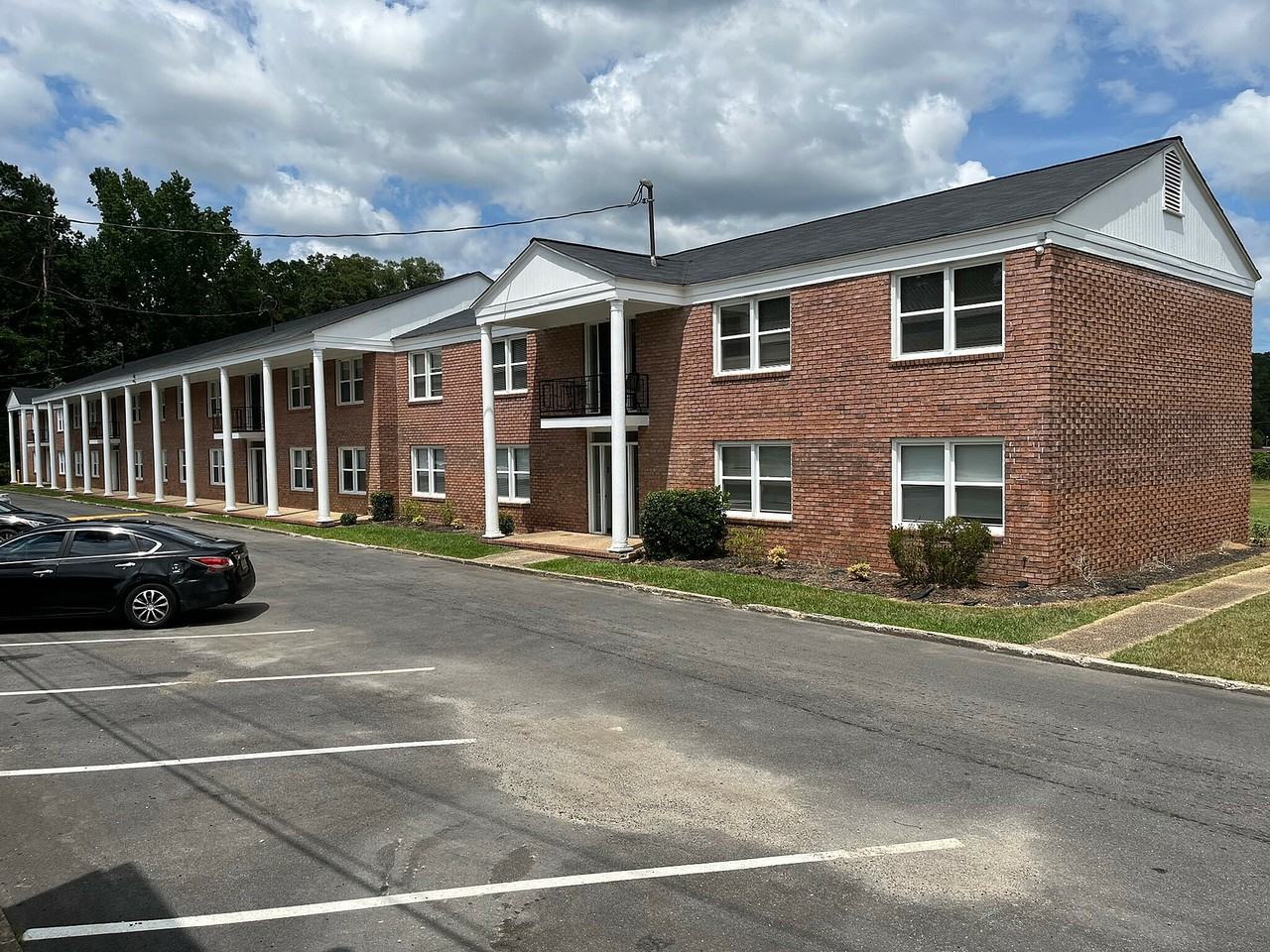 Magnolia Place Apartments - Photo 7 of 10