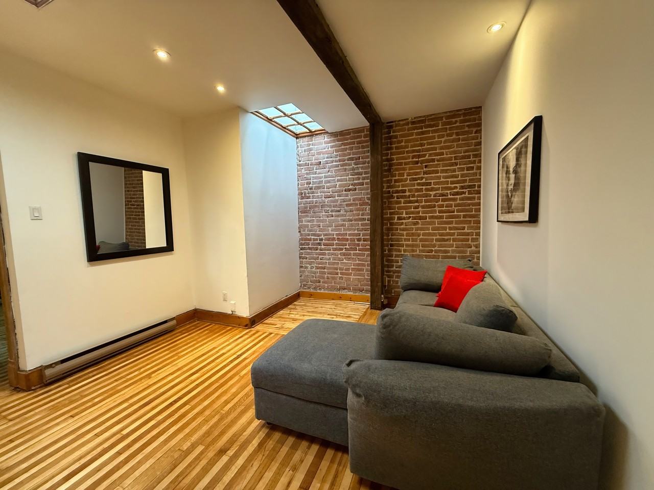 3537 Rue Sainte Famille - Photo 3 of 17