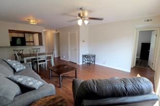 1360 Hunters Rd Apt J #Apt J - Photo 1 of 1
