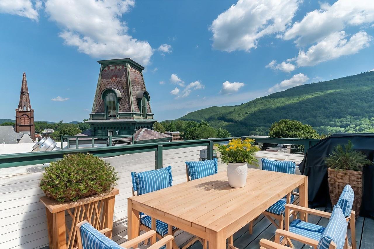 132 Main St - Photo 7 of 30