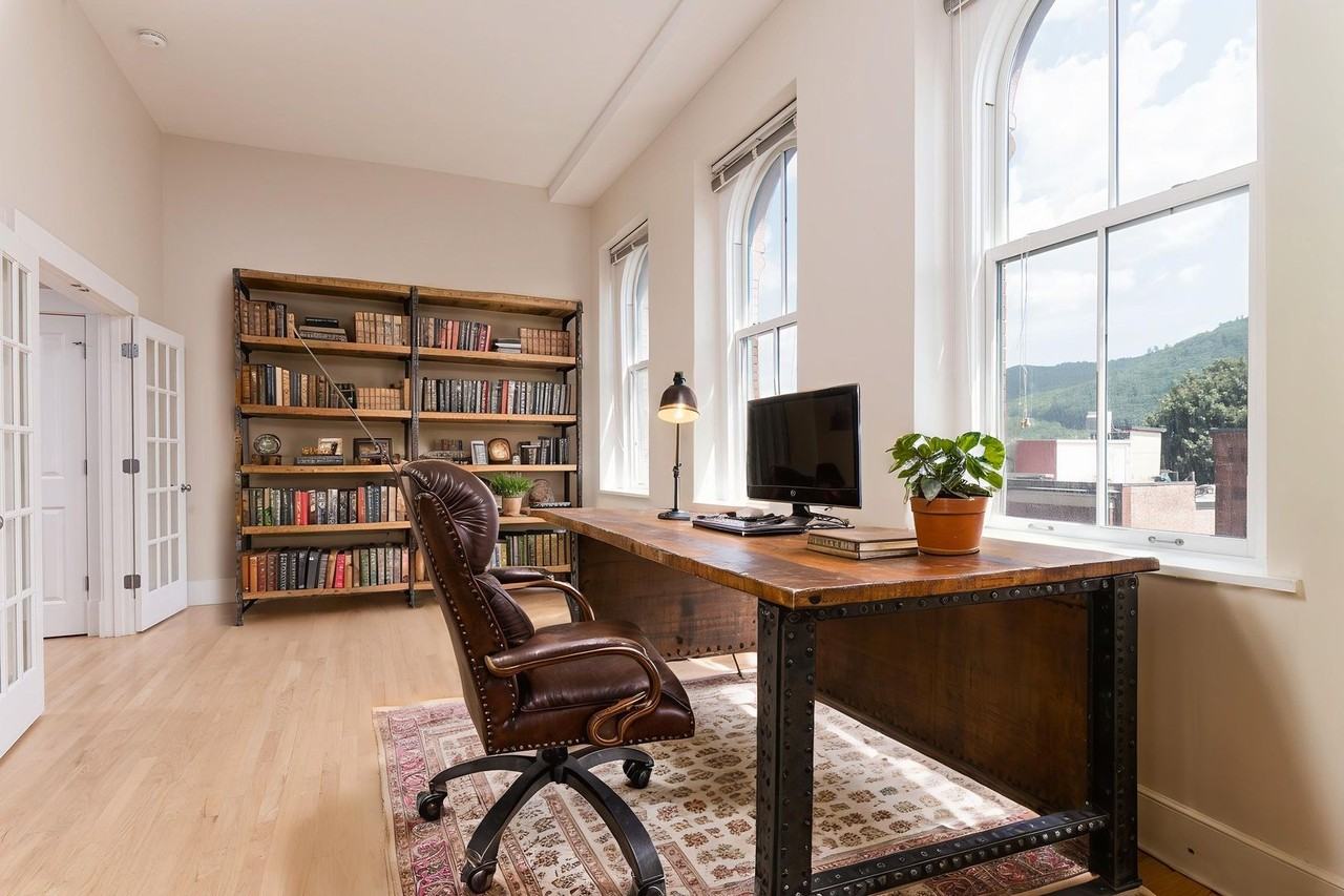 132 Main St - Photo 5 of 30