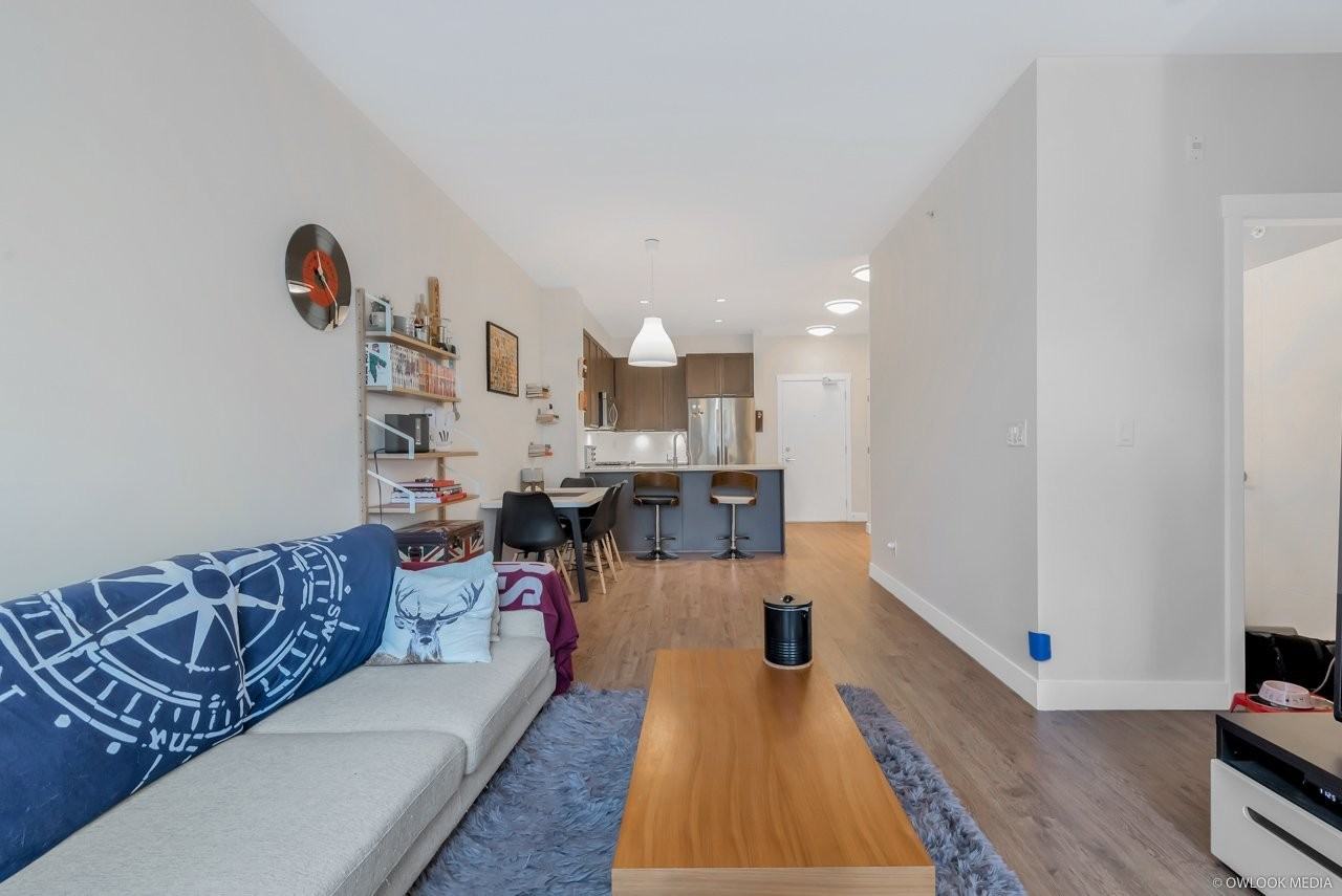 15188 29A Avenue - Photo 2 of 12