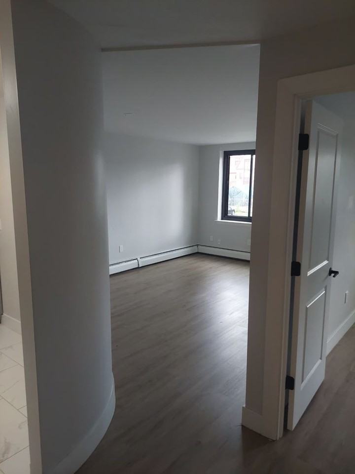 280 Collins Realty LLC - Photo 2 of 10