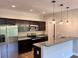 featured image of 1039 Gables Dr