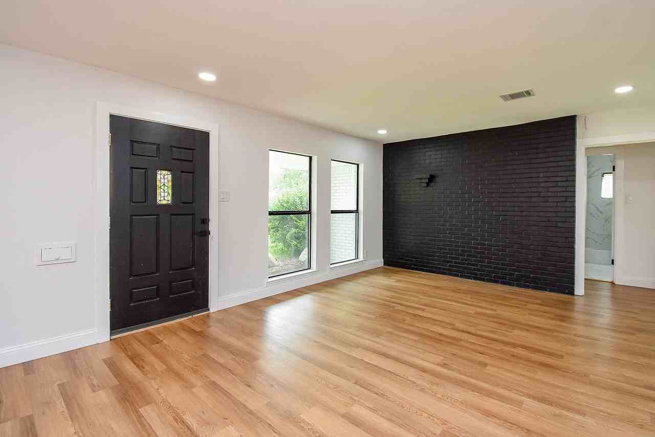 5019 Stillbrooke Dr - Photo 7 of 31