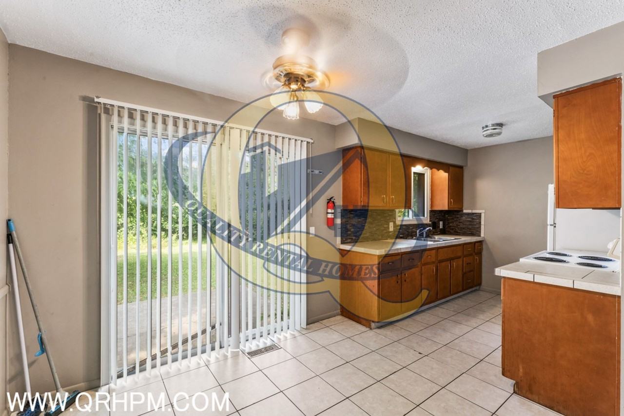 3509 Ridgecliffe Dr - Photo 5 of 22