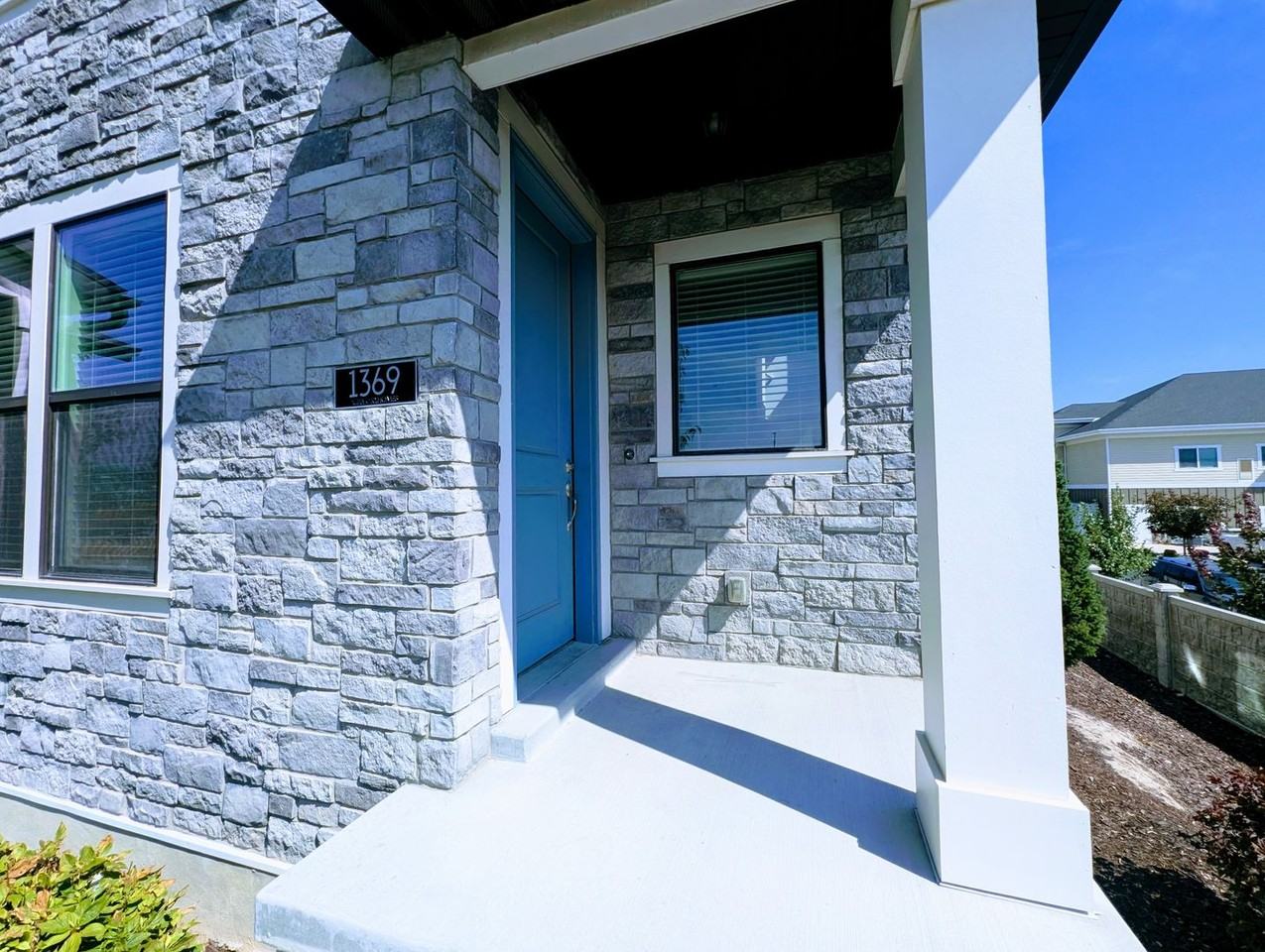 1369 W 11380 S - Photo 2 of 23