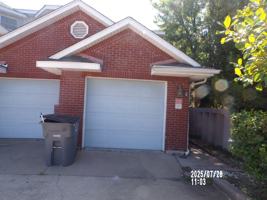 featured image of 501 Nw Fairway Villa Pl
