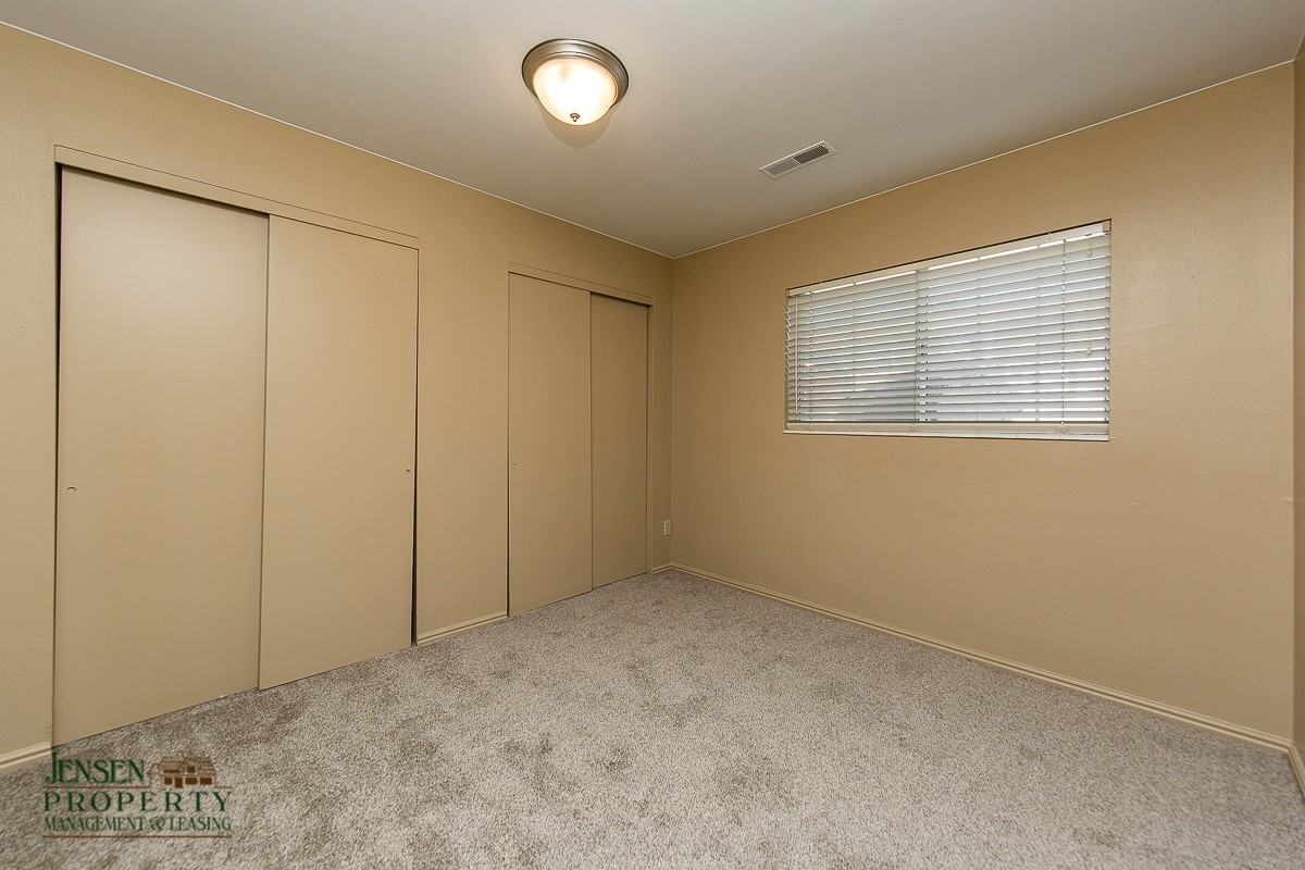 455 S 1100 E #16 - Photo 5 of 16
