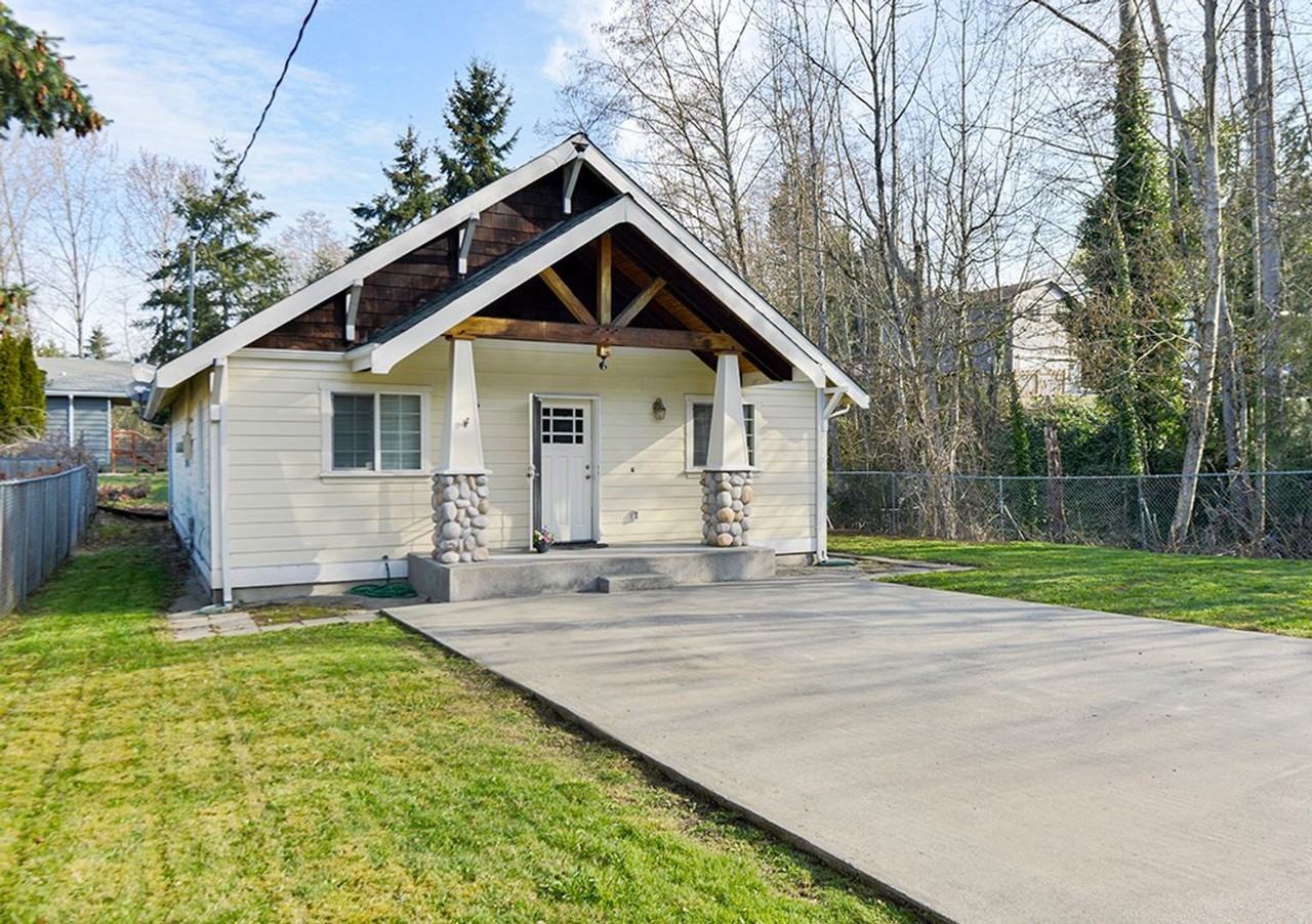 11108 Se 168th St - Photo 2 of 19