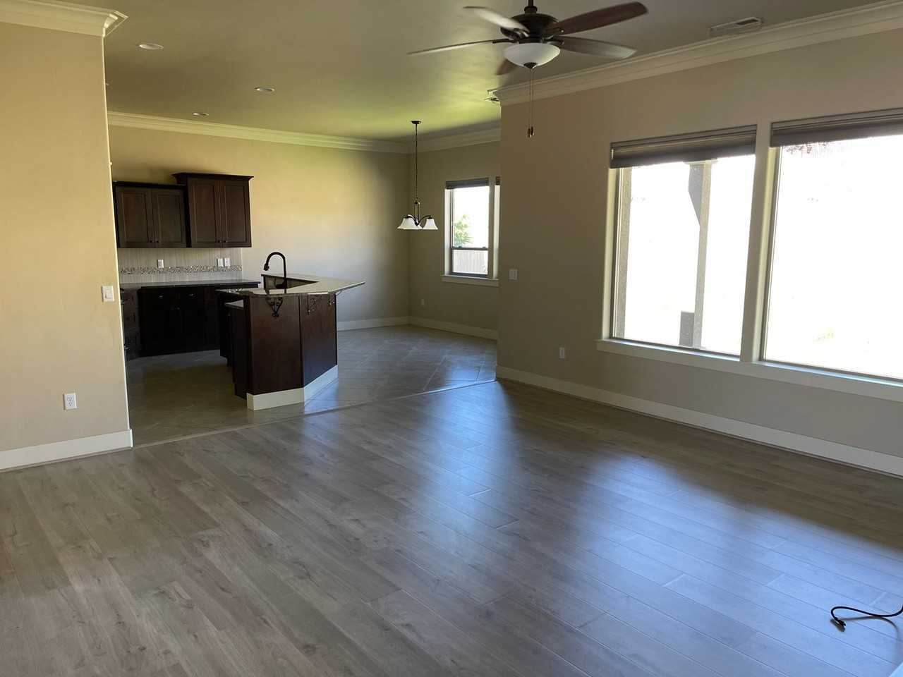 2325 Copperhill Street - Photo 4 of 23