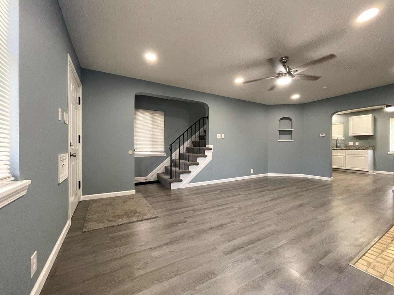 1285 Linwood Ave - Photo 2 of 23