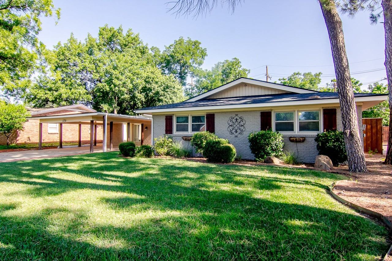 3204 57th St - Photo 2 of 26