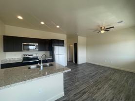 1668 W Iron Springs Rd Building 1 - Photo 1 of 1
