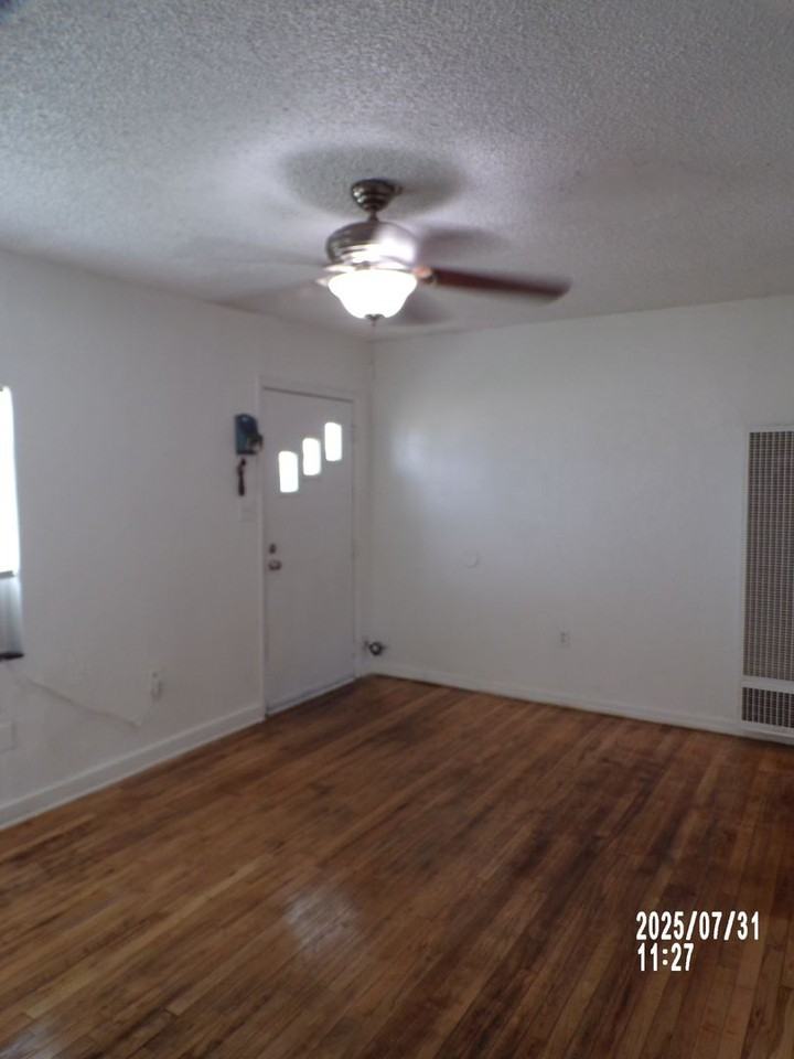 2616 Sw Cornell Ave - Photo 5 of 25