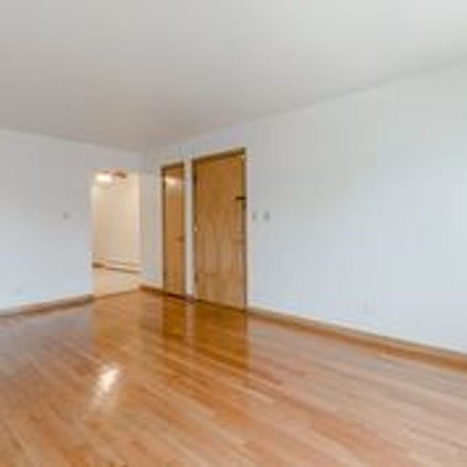 DP House, LLC - Photo 5 of 13