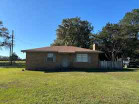 137 Lee Rd - Photo 1 of 1