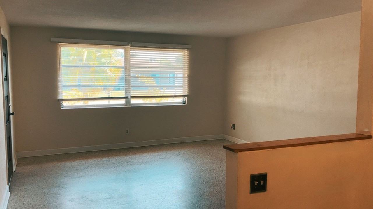 2434 Yale Rd - Photo 2 of 21