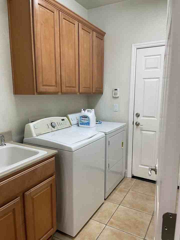 2231 2231 - 2231 Owen Carrow Lane - Photo 3 of 18