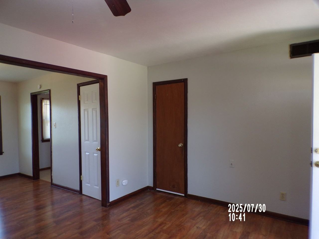 3804 Nw Bell Ave - Photo 4 of 17