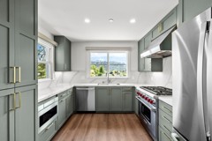 825 De La Vina - Photo 1 of 1