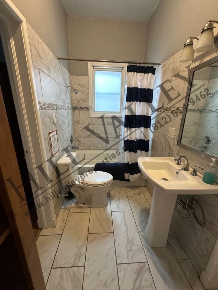 1511 S 3rd St - Photo 6 of 9