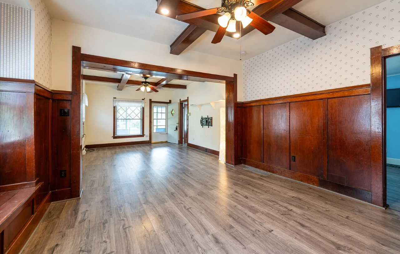 1805 2nd Ave N - Photo 6 of 24