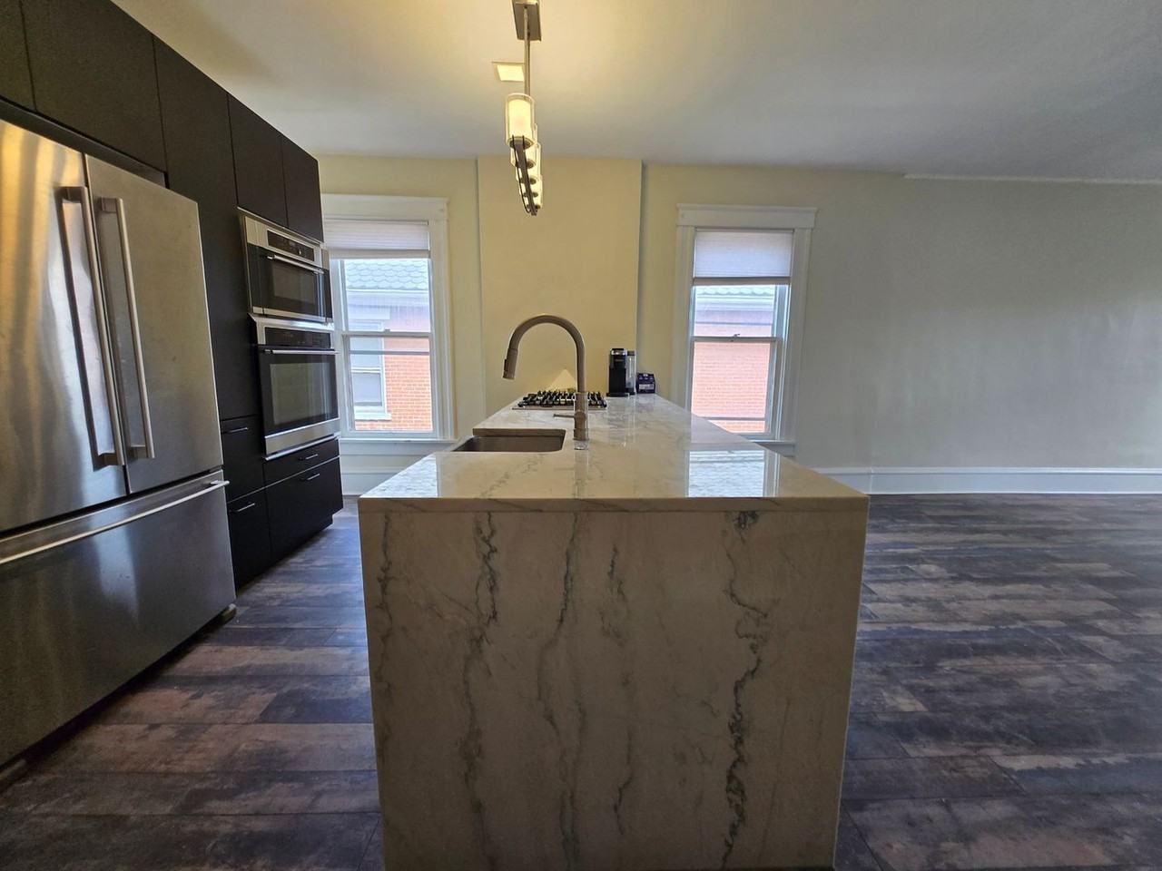 577 City Park Ave - Photo 2 of 24