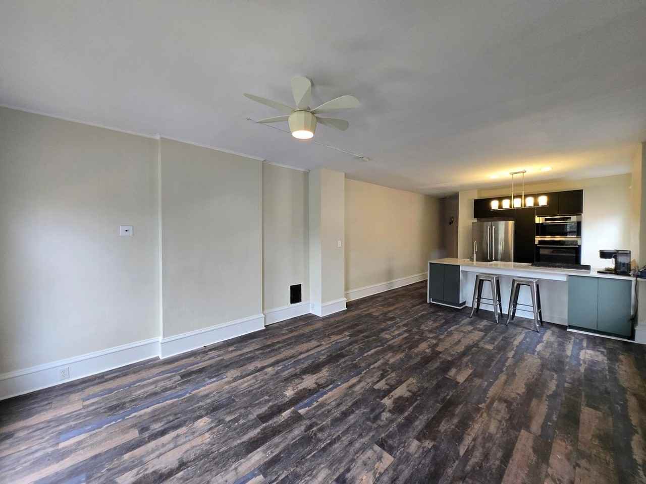 577 City Park Ave - Photo 3 of 24