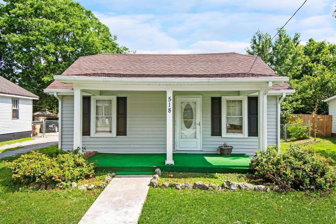 518 E Maple St - Photo 2 of 21