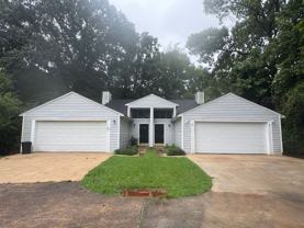 106 Northwoods Dr - Photo 1 of 1