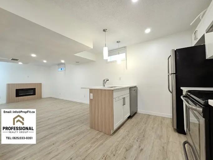 13412 82 St Nw - Photo 2 of 11