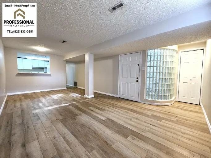 10741 127 St Nw - Photo 2 of 11