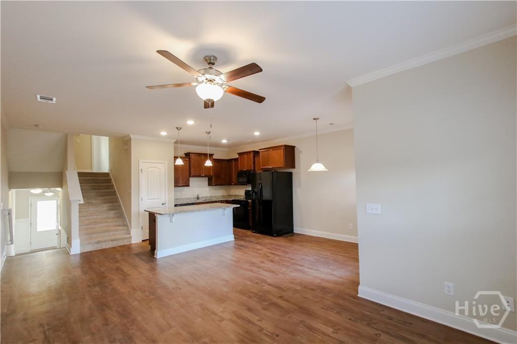 53 Leaf Ct - Photo 2 of 9