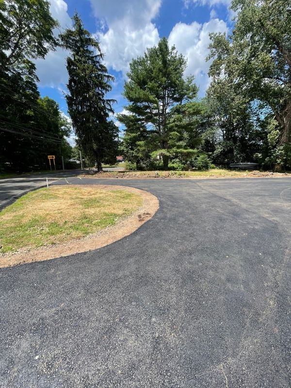 308 Pomeroy Ave - Photo 2 of 3