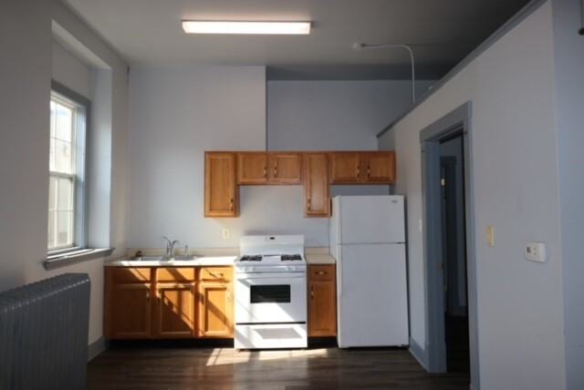 212 N 8th St #3 - Photo 6 of 8