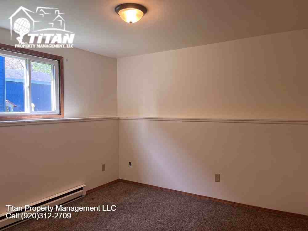 1875 S Main St #1 - Photo 5 of 15