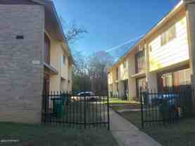 1913 15th Avenue Apartments - Photo 1 of 1