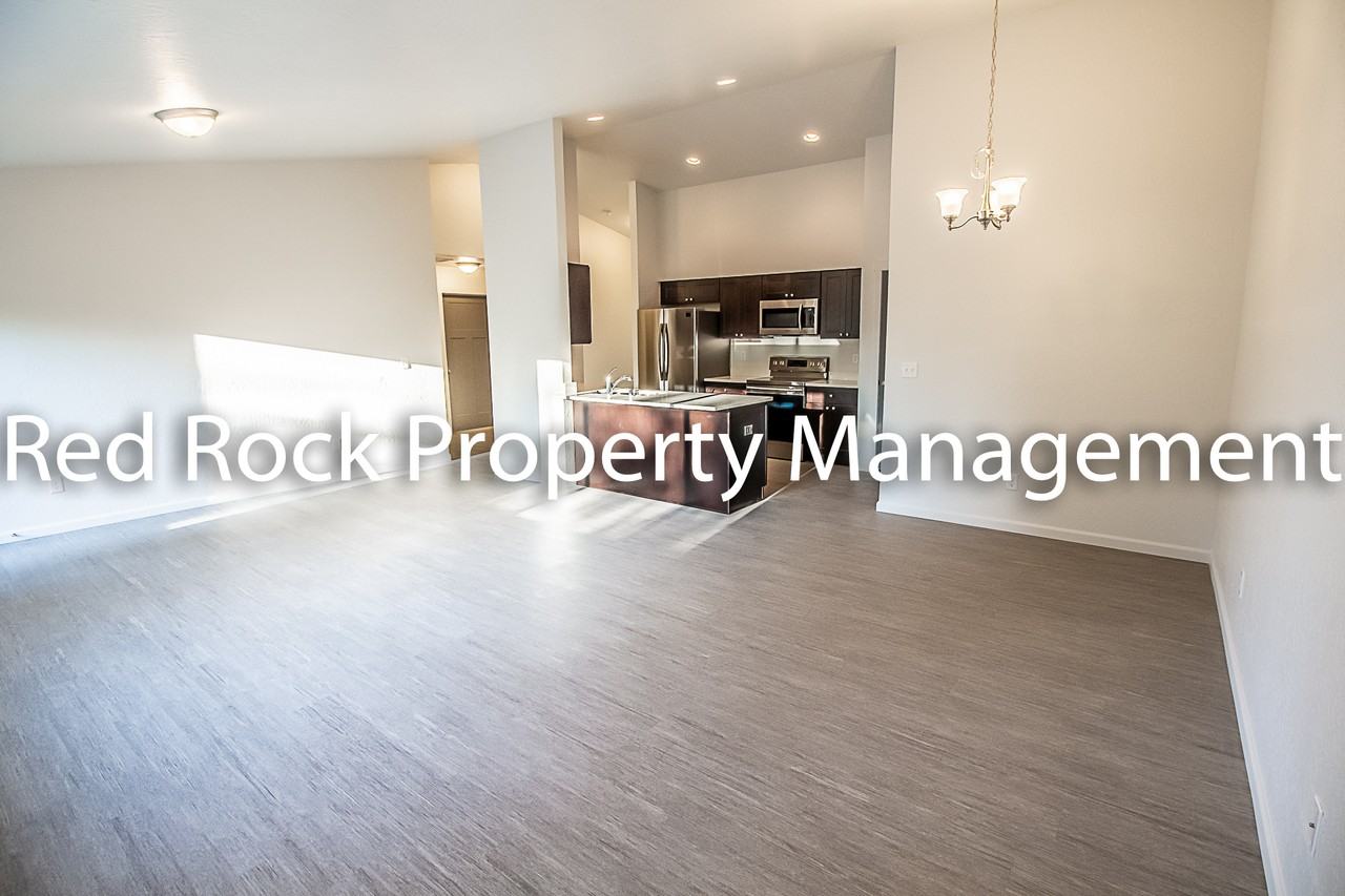 2603 N Eden Ln #2603 - Photo 3 of 10
