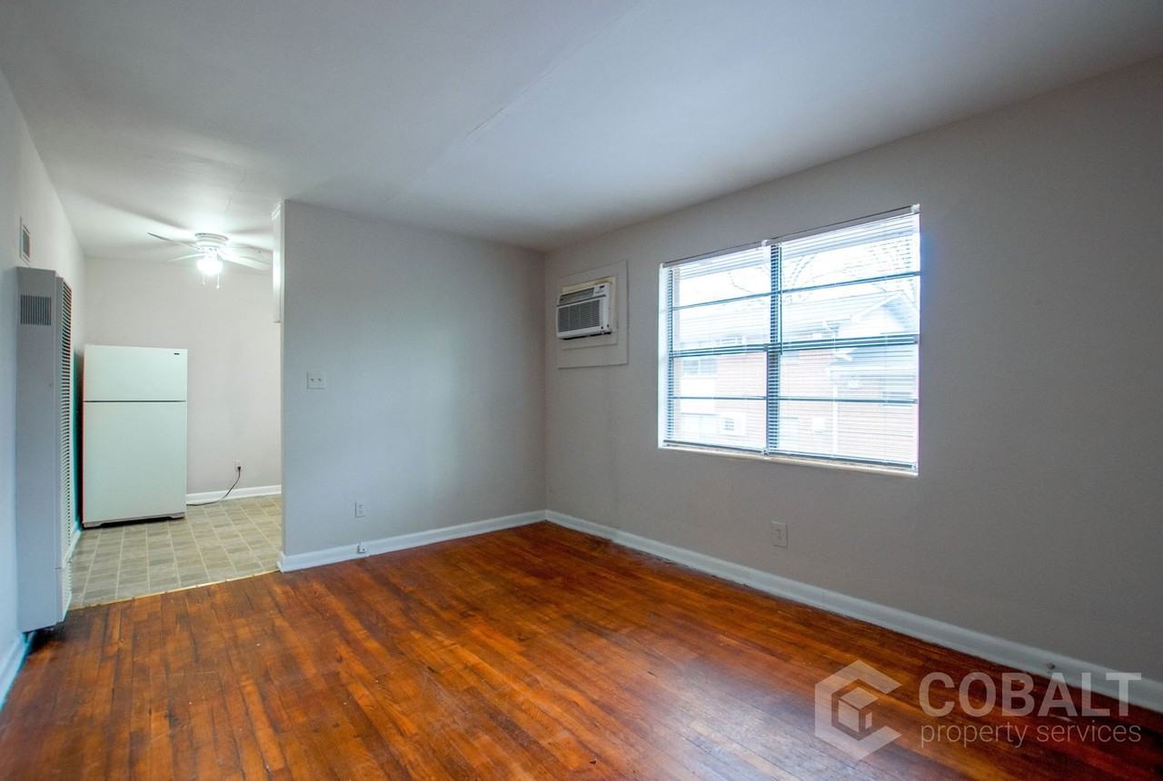 896 Greenwood Avenue Northeast #10 - Photo 2 of 11