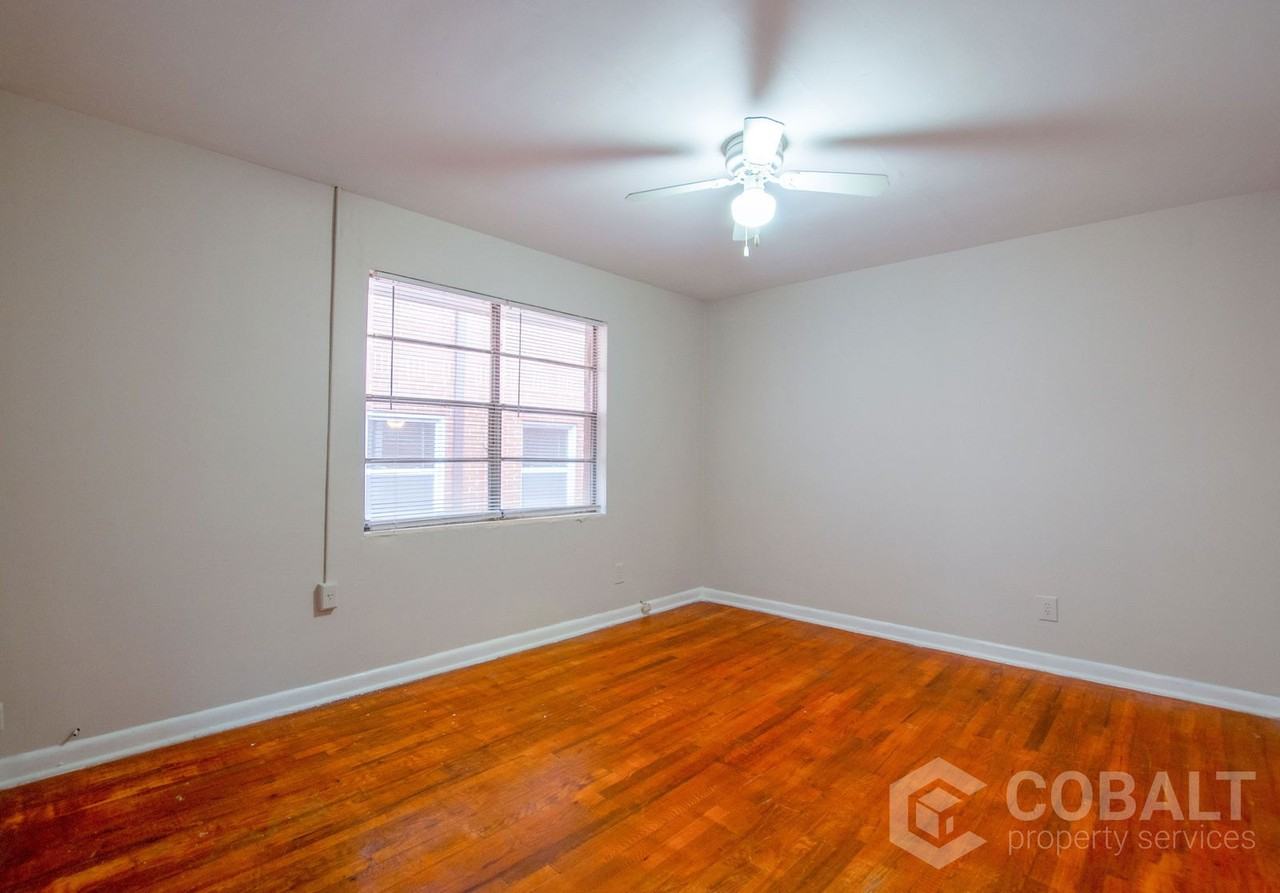 896 Greenwood Avenue Northeast #10 - Photo 6 of 11