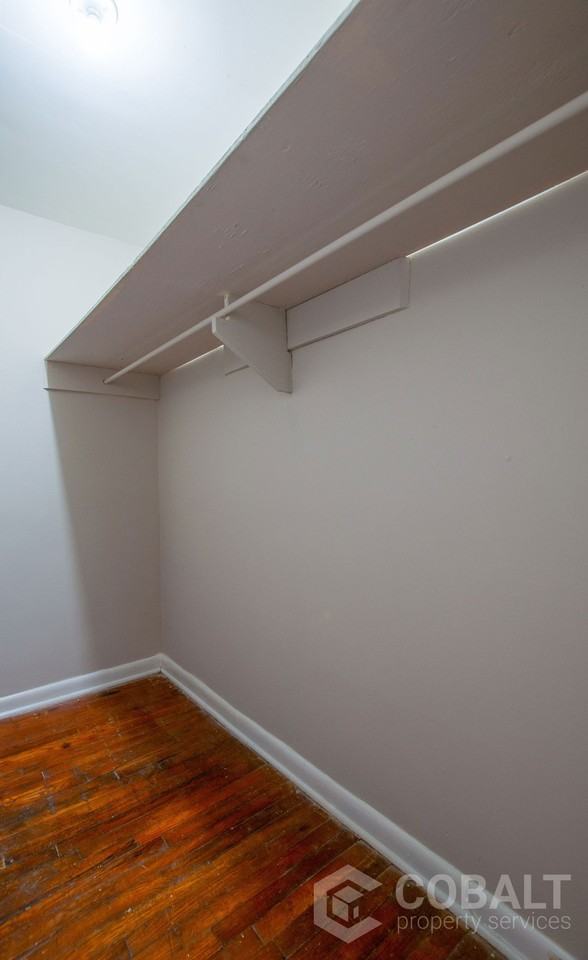 896 Greenwood Avenue Northeast #10 - Photo 7 of 11