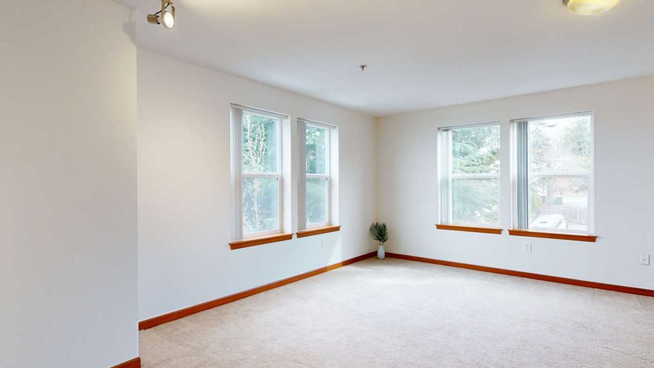 21428 International Boulevard - Photo 6 of 28