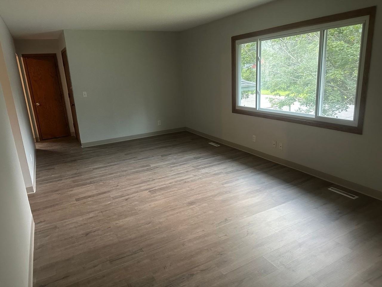 1719 8th Ave - Photo 7 of 17