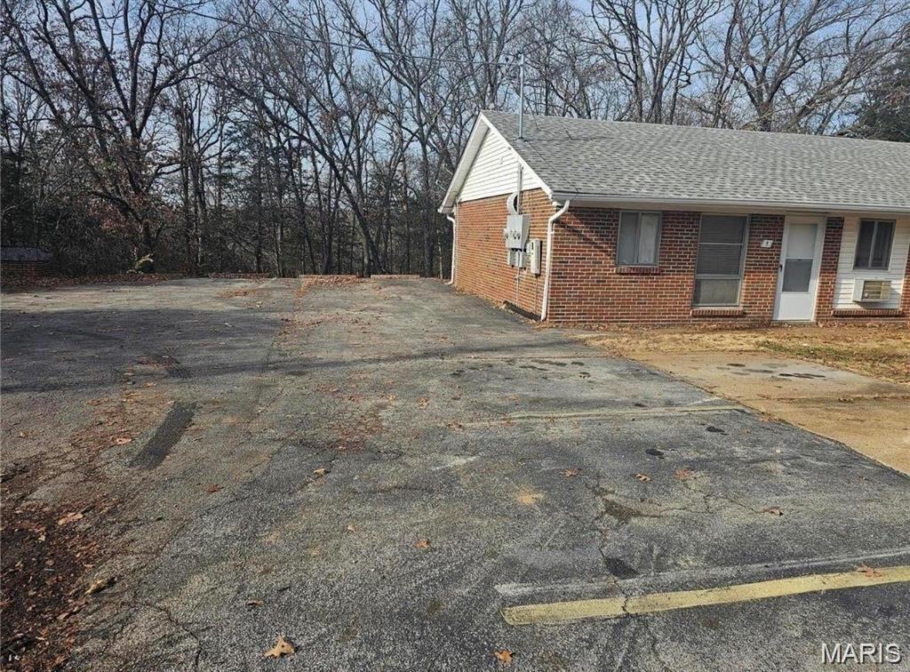 1001 Brickyard Rd #1 - Photo 3 of 19