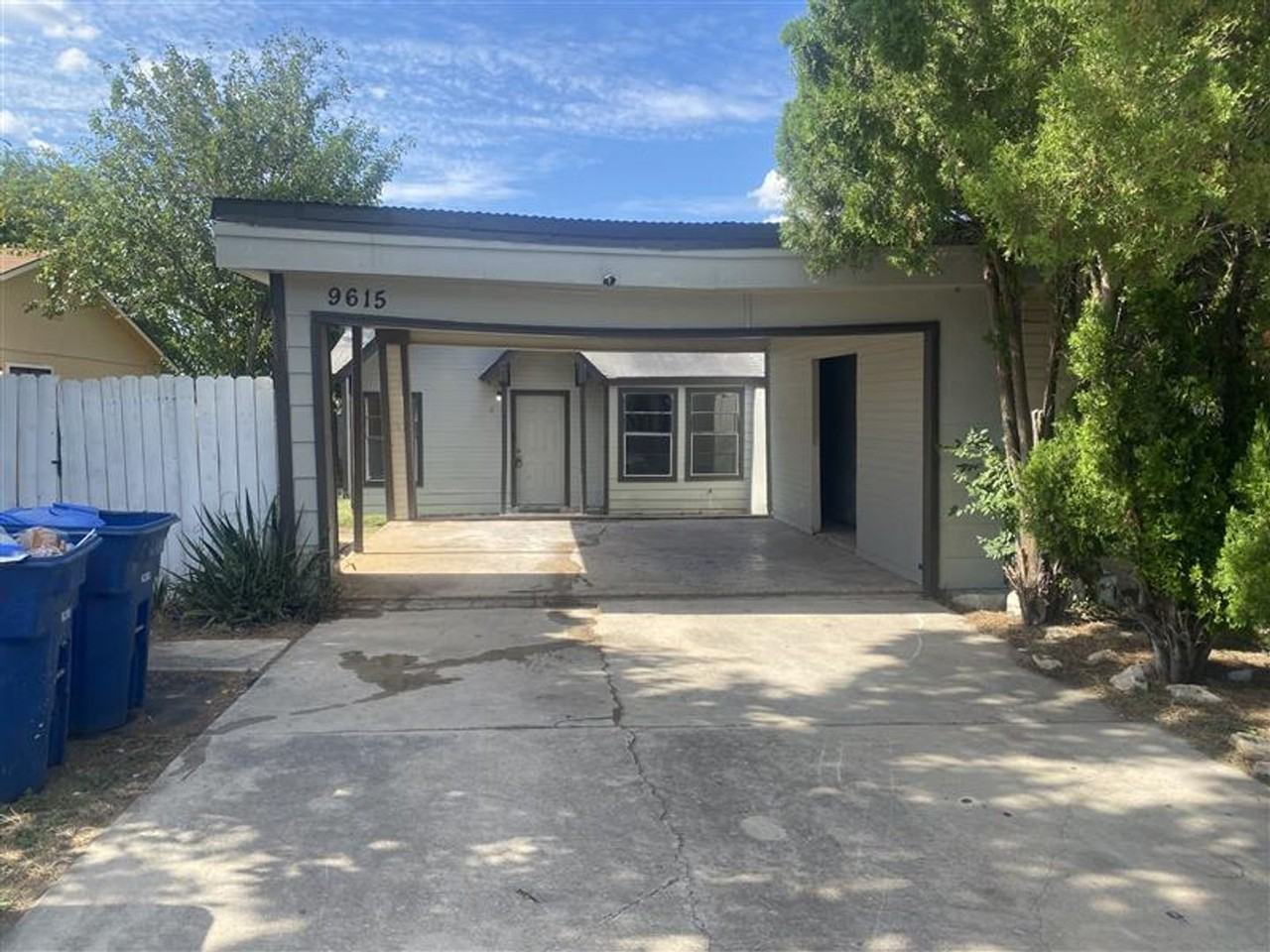 9615 Vale - Photo 2 of 17