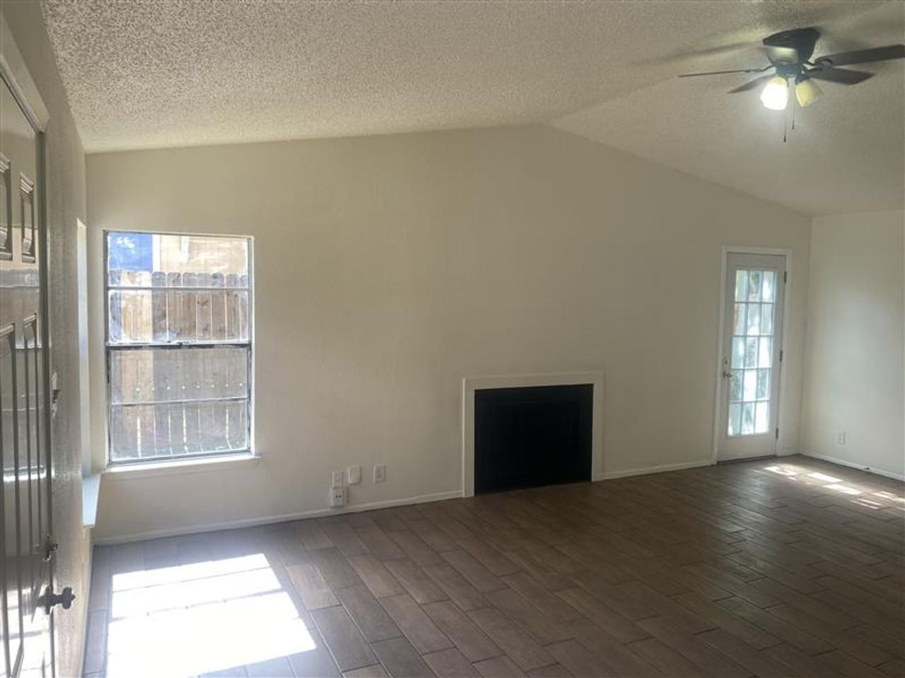 9615 Vale - Photo 3 of 17