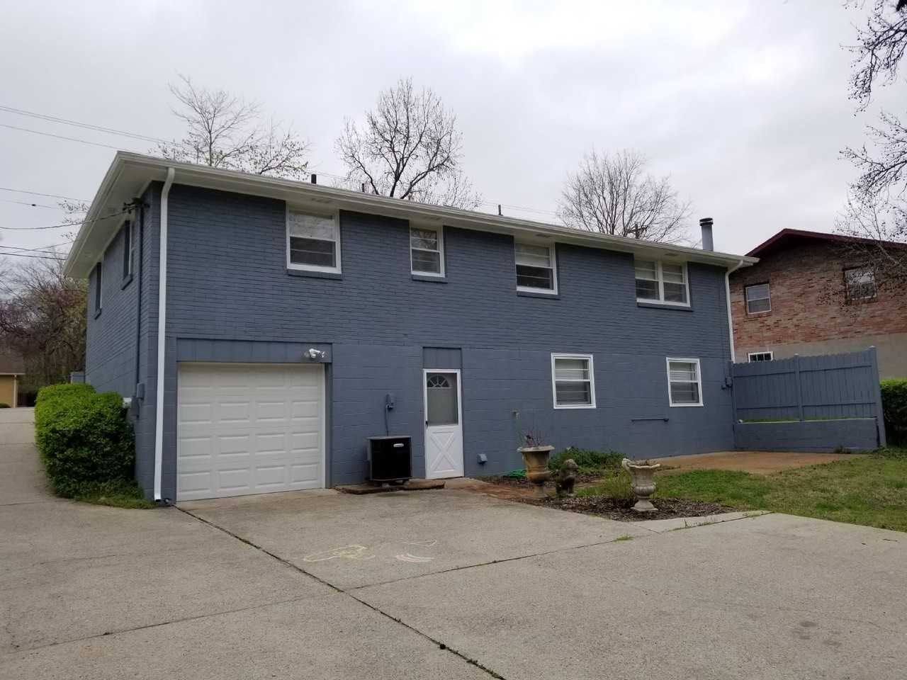 206 Bonnabrook Dr - Photo 3 of 28